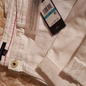 Tommy Hilfiger women's oasis denim stretch shorts sizes 16 and 4 available